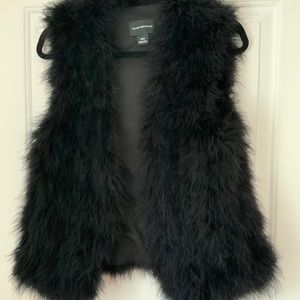 Club Monaco Marabou Feathered Vest Medium